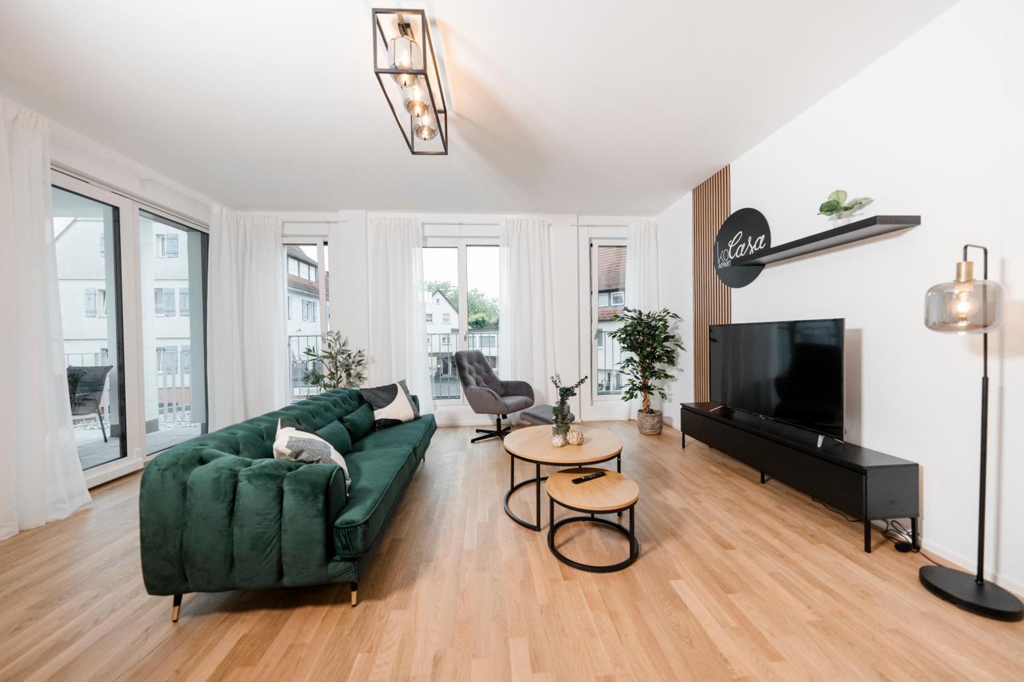 Apartment Kocasa-apartments 01, City-center Boeblingen, Stellplatz, Balkon, Waipu-tv *