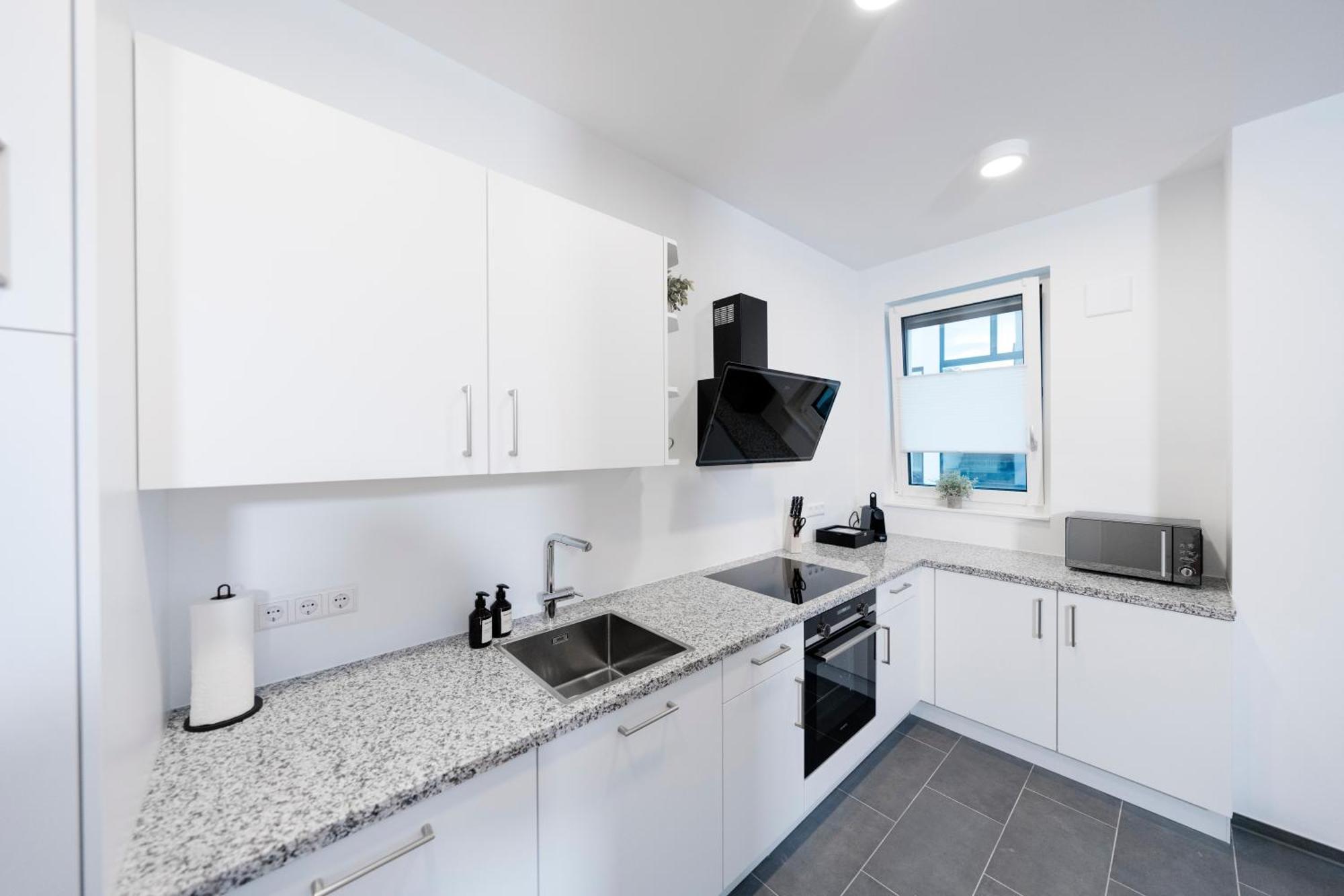 Kocasa-apartments 01, City-center Boeblingen, Stellplatz, Balkon, Waipu-tv Apartment